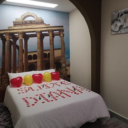 Eres Emerita "Apartamentos & Suites" Mérida Ngoại thất bức ảnh