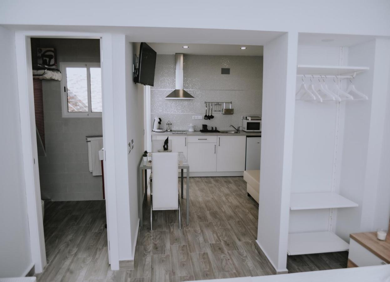 Eres Emerita "Apartamentos & Suites" Mérida Ngoại thất bức ảnh