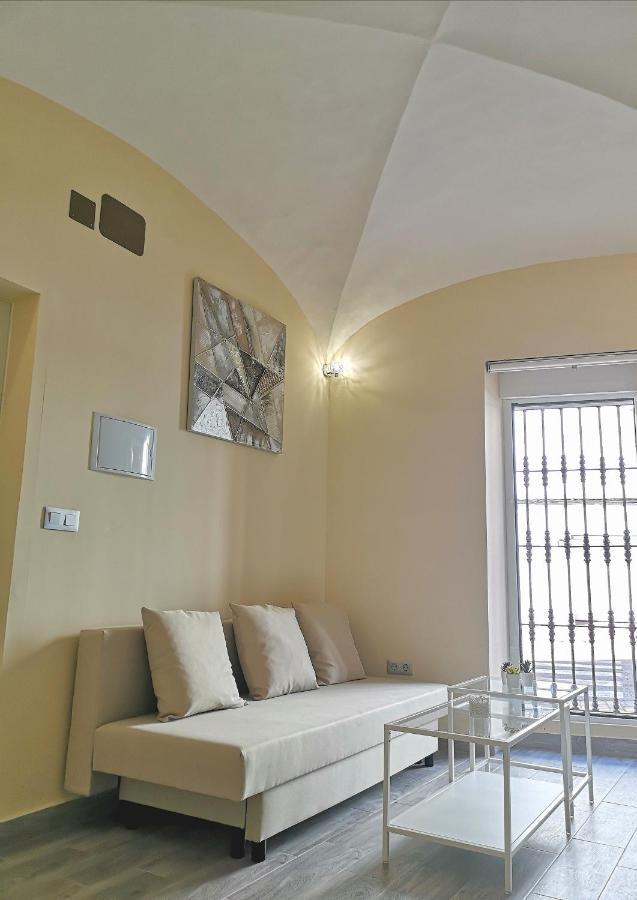 Eres Emerita "Apartamentos & Suites" Mérida Ngoại thất bức ảnh
